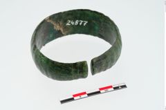 Foto von Bronzemelonenarmreif (NHMW-PRAE-024877)